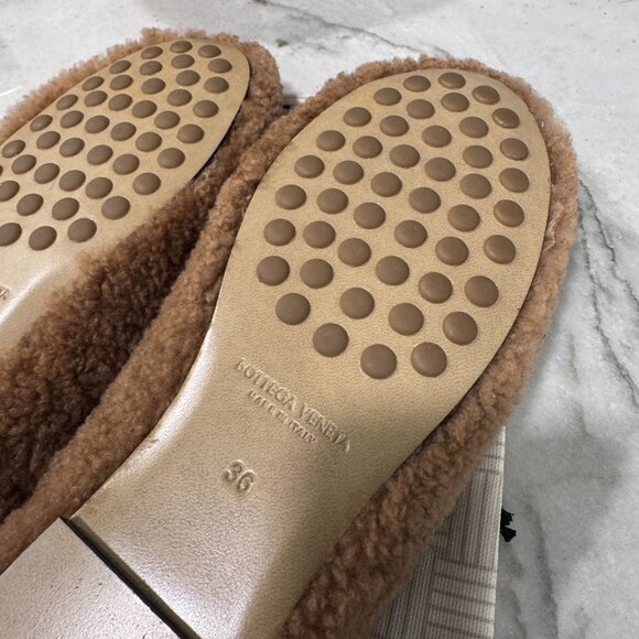 Bottega Veneta brown shearling fur flat  shoes 36 - Picture 5 of 8